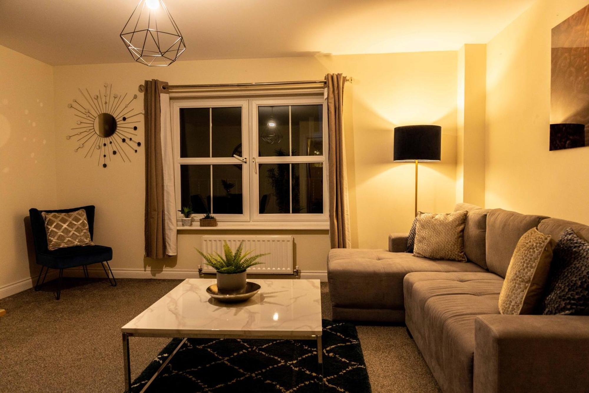 Livingston North Station Apartments Luaran gambar
