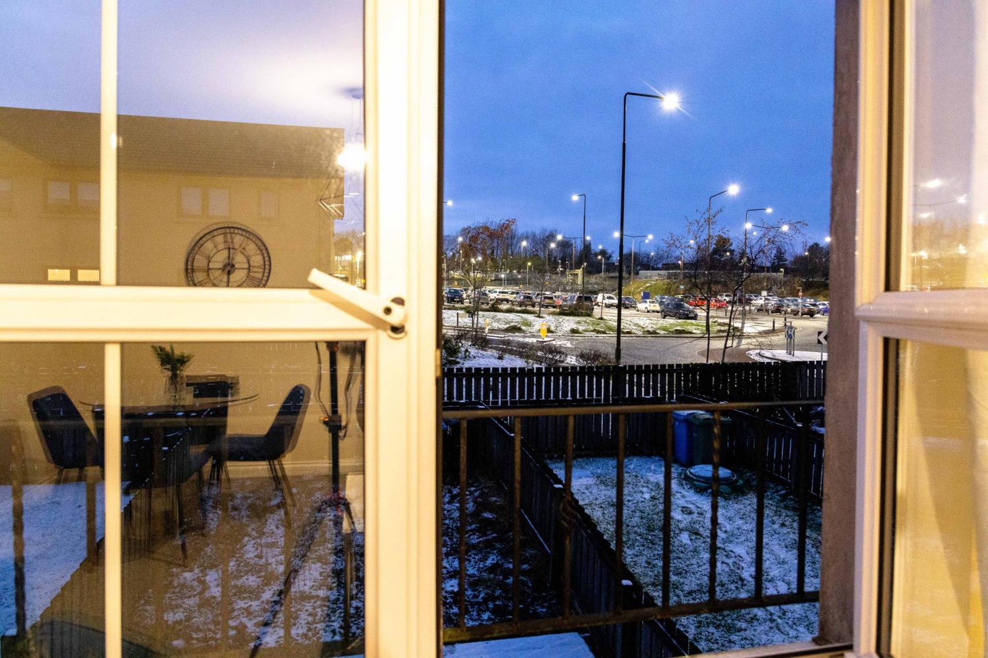 Livingston North Station Apartments Luaran gambar